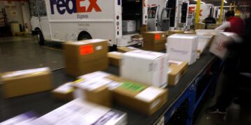 联邦快递14亿美元出售供应链业务，CMA CGM北美合同物流规模近翻三倍