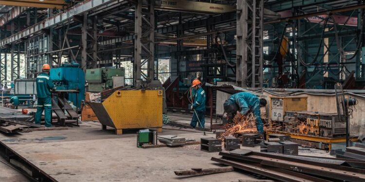 美制造业转向棕地再开发，Hyundai Translead、Minth集团接手旧厂