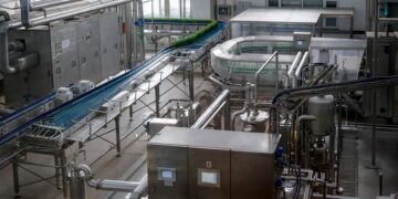 日本向印度投12.5亿美元，押注半导体与清洁能源制造