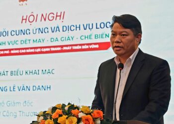 胡志明市举办纺织、鞋革、木制品供应链对接会,物流成本占木制品成本最高达30%