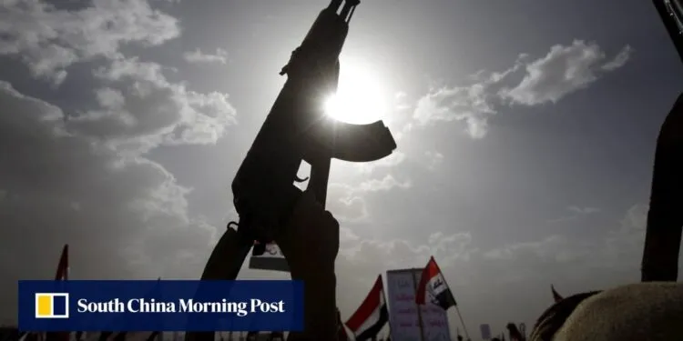 Houthi blockade cuts Red Sea traffic 40%, raises Middle East conflict risk