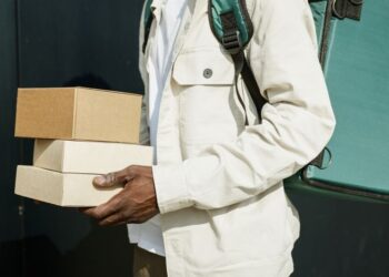 现代格洛维斯斩获中国车企电池与KD件物流订单，非关联营收加速扩张
