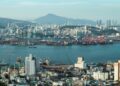 Global Chip Supply Chain Crosses Borders 70 Times, TSMC Holds 70% Advanced-Fab Share