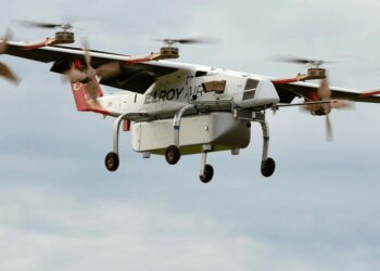 Elroy Air Chaparral无人机完成三模式无人配送，单次航程450英里、载重500磅