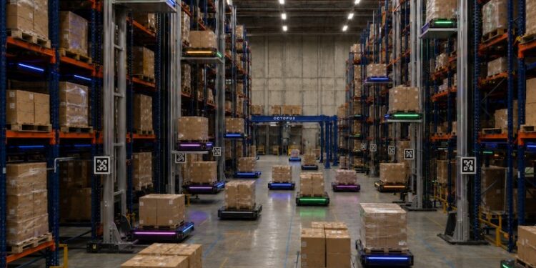 Real-time supply chains cut inventory 40%, shrink warehouse footprint 60%