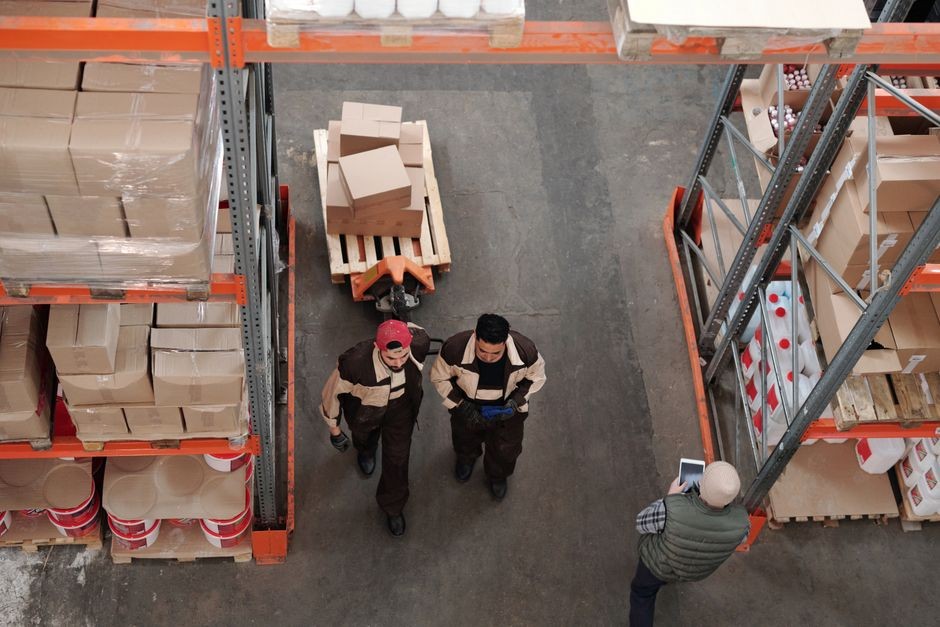 AI Becomes Strategic Enabler in Omnichannel Fulfillment, MIT Report Finds