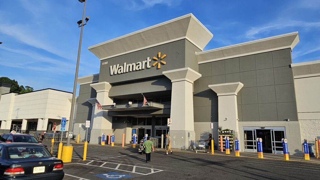Walmart fast delivery fuels 24% e-commerce sales growth
