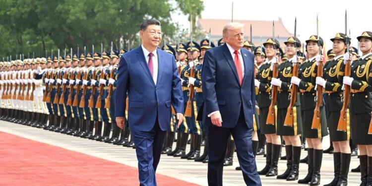 中国外贸总额达30.13万亿元，高技术出口增超50%