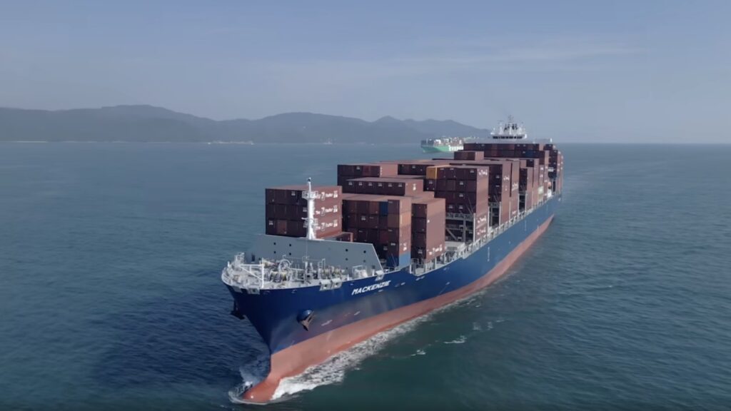 Container ship orders near 40% of global fleet capacity
