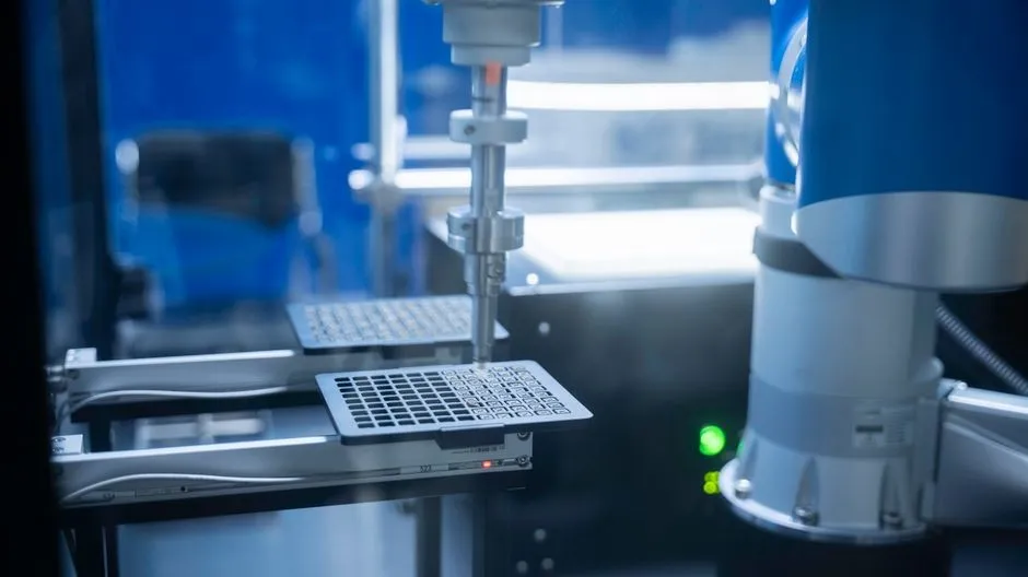 Amazon eyes fully automated delivery stations with Boxbot tech