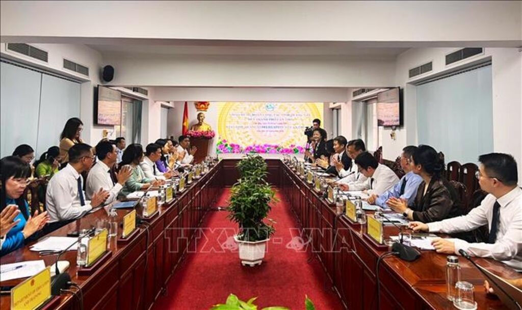 越南芹苴市与广西签署物流合作意向，出口中国达7750万美元