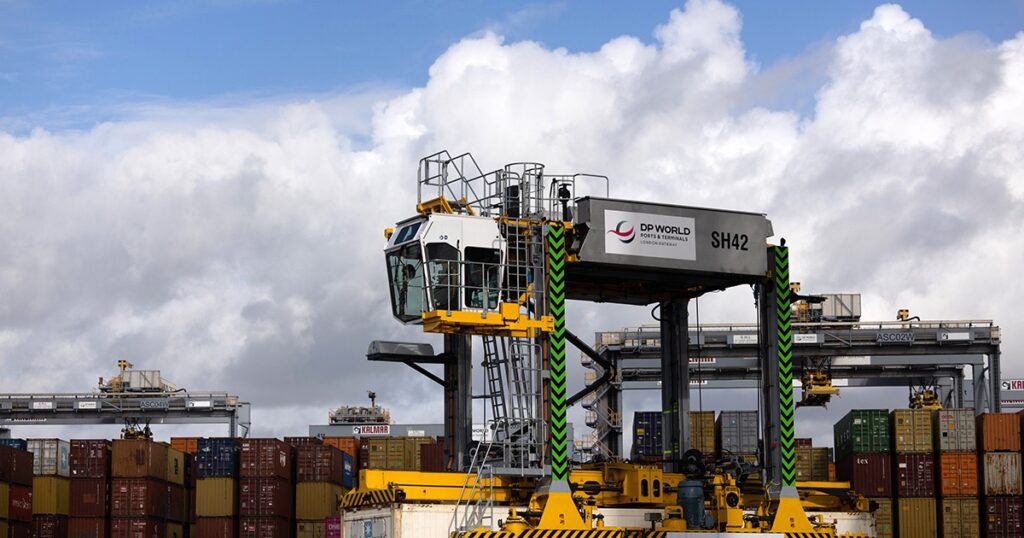 DP World scales truck fleet 40%, invests $800M in Middle East ports