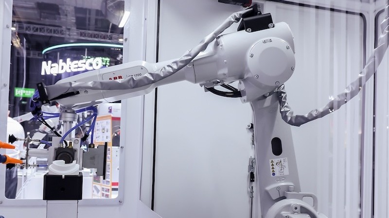 ABB推出IRB 1700系列机器人， cycle time缩短20%，功耗降低15%