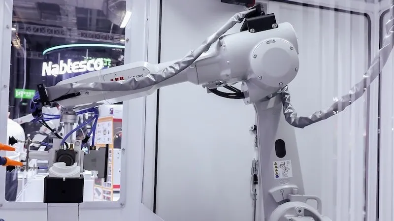ABB launches IRB 1700 robots with 20% faster cycle times